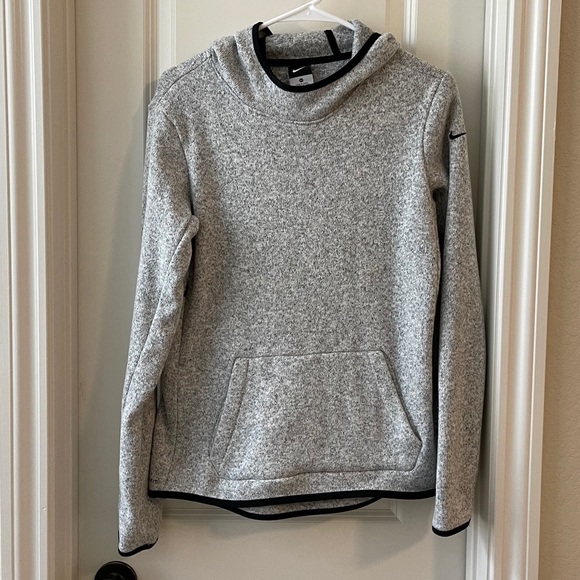 Nike Tops - Nike Therma Lite Hoodie